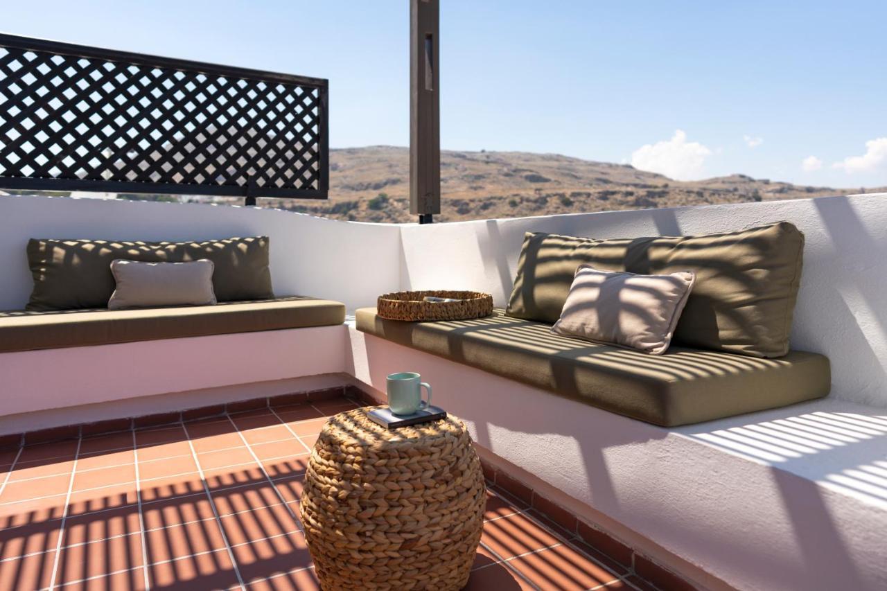Maris Lindos Suites & Apartments Bagian luar foto