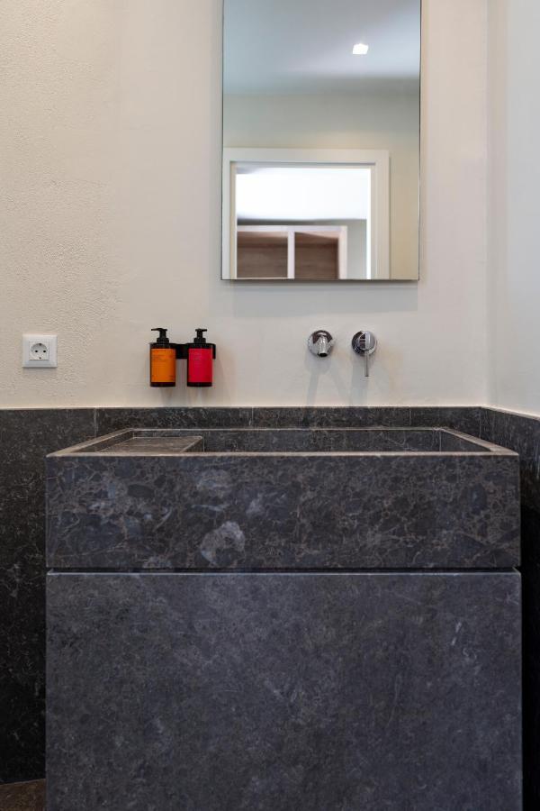 Maris Lindos Suites & Apartments Bagian luar foto